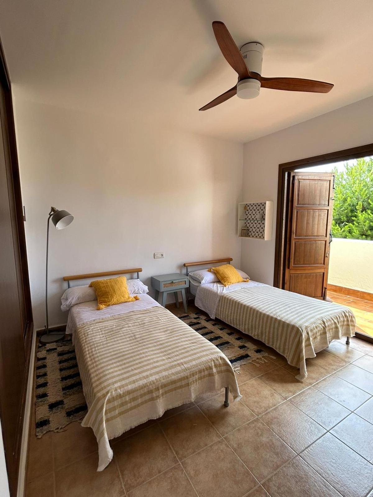 Casa Con Piscina En San Jose Sotillo 외부 사진